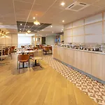 Sure By Western Memorial Hotel