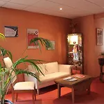 Hotel Sure By Western Memorial Caen