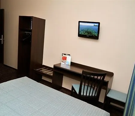 Sure By Western Memorial Hotel 3*