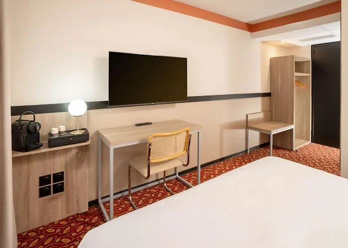 Hotel Sure By Western Memorial Caen