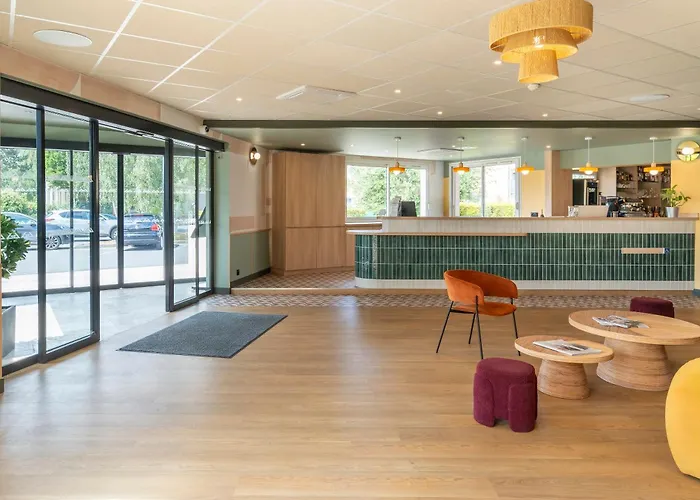 Hotel Sure By Western Memorial Caen