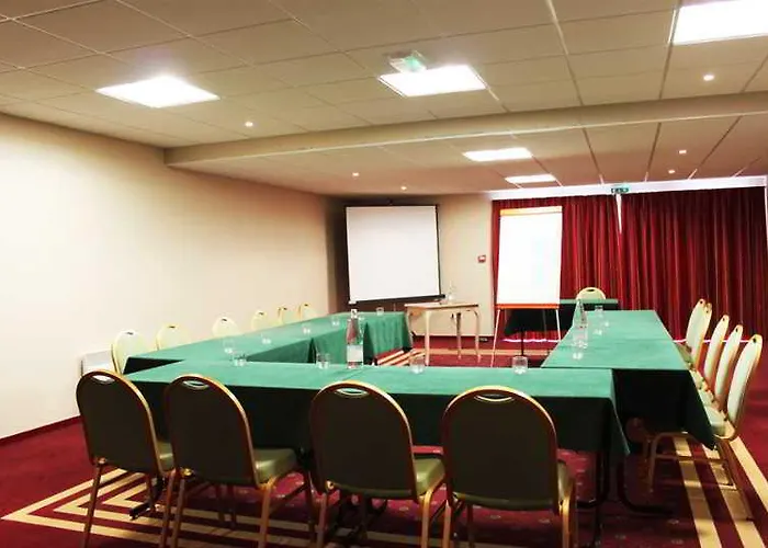 Hotel Sure By Western Memorial